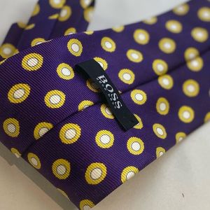 Hugo Boss Polka Dot 💯% Silk Tie Made in Italy